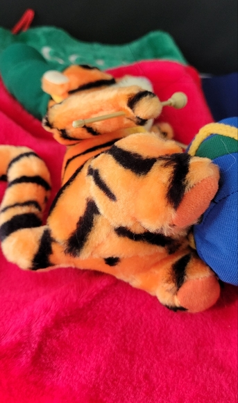 Disney Tigger Stocking Unisex Holiday Kids/Adults 🔥🌊🌟BUNDLE AND SAVE - Picture 7 of 11